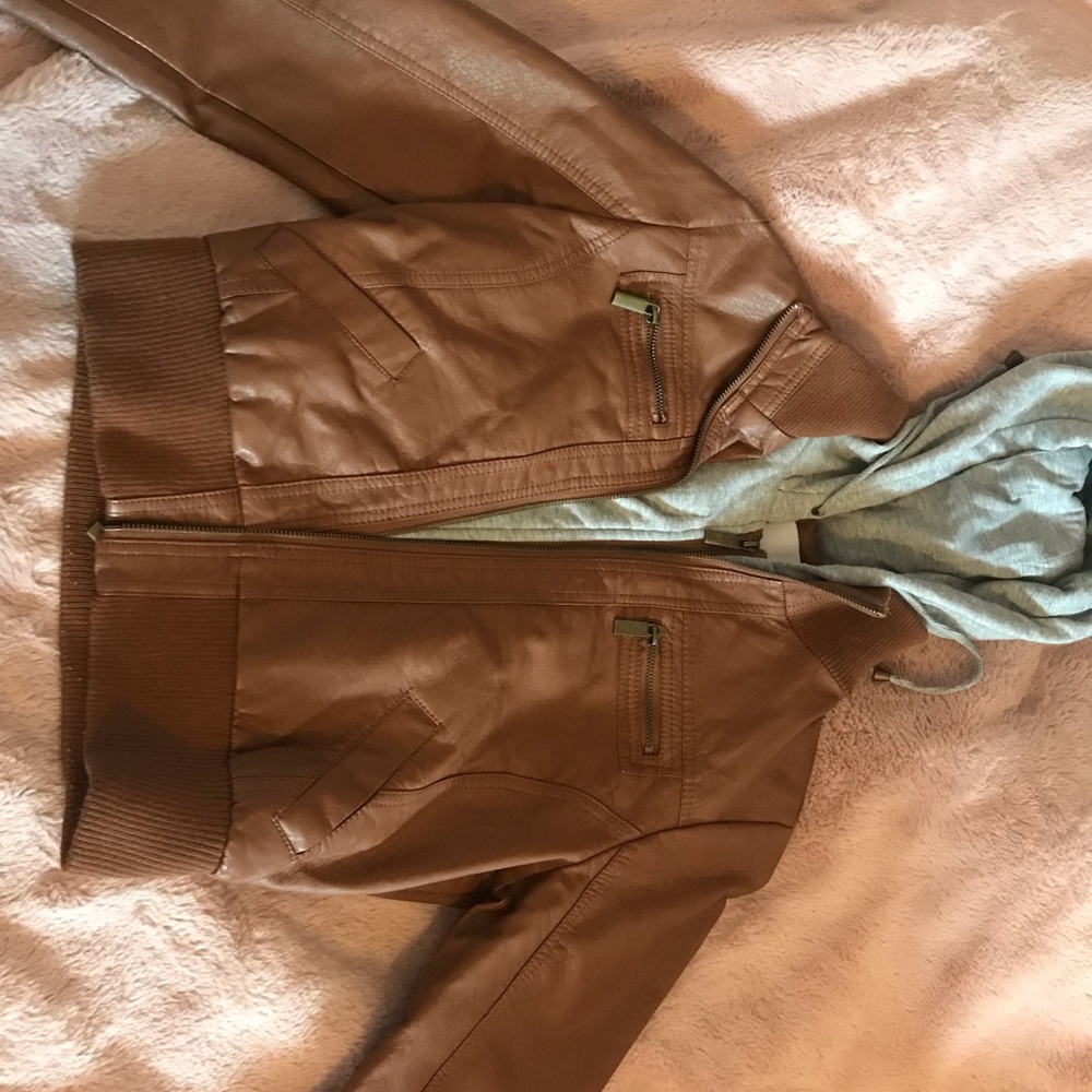Bongo leather jacket with grey jacket sown in
